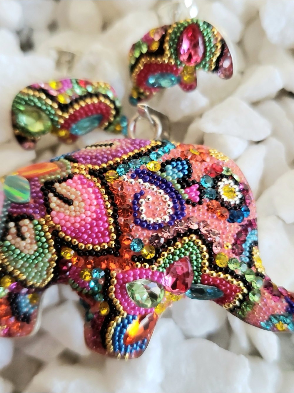 Multicolor Beaded Elephant Pendant Necklace - Vibrant Boho Statement